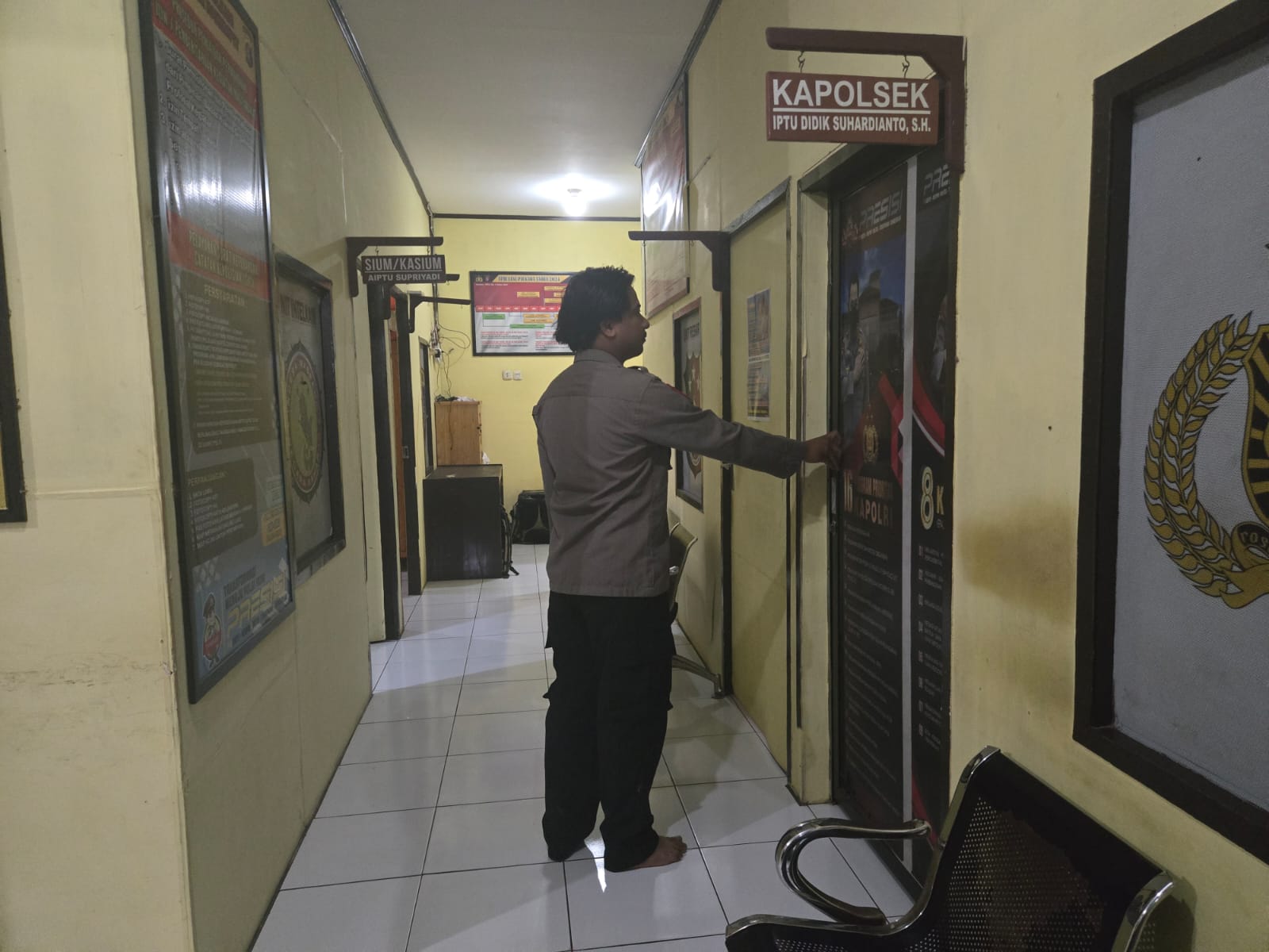 Jamin Keamanan di Mako, Polsek Rakumpit Patroli Jalan Kaki