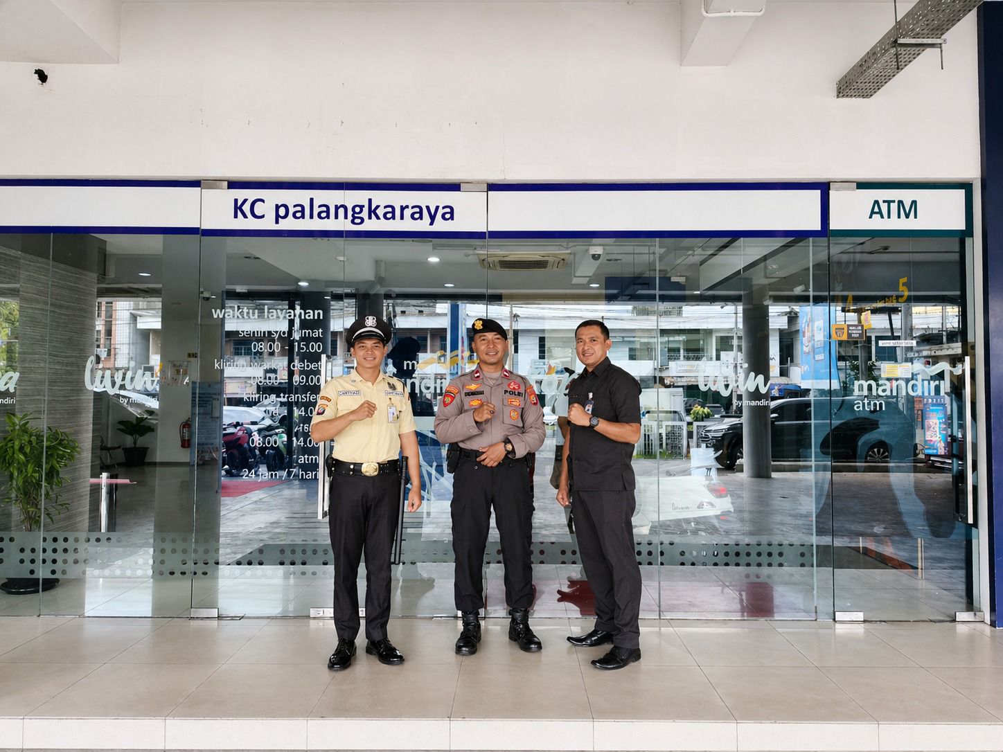 Dalam Bertransaksi, Satpamobvit Polresta Palangka Raya Imbau Nasabah Bank Tertib