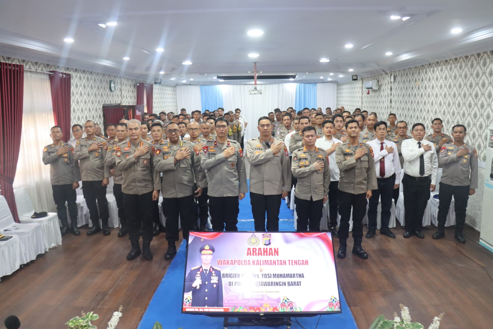 Kunker di Polres Kobar, Wakapolda Kalteng Beri Arahan Strategis kepada Personel