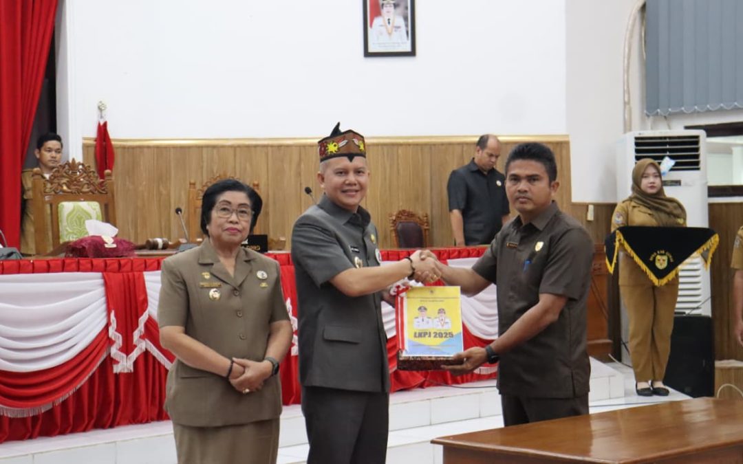DPRD Gunung Mas Terima Penyampaian LKPJ Bupati 2025