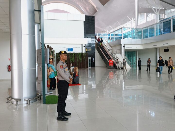 Saat May Day, Satpamobvit Polresta Palangka Raya Siaga di Bandara Tjilik Riwut