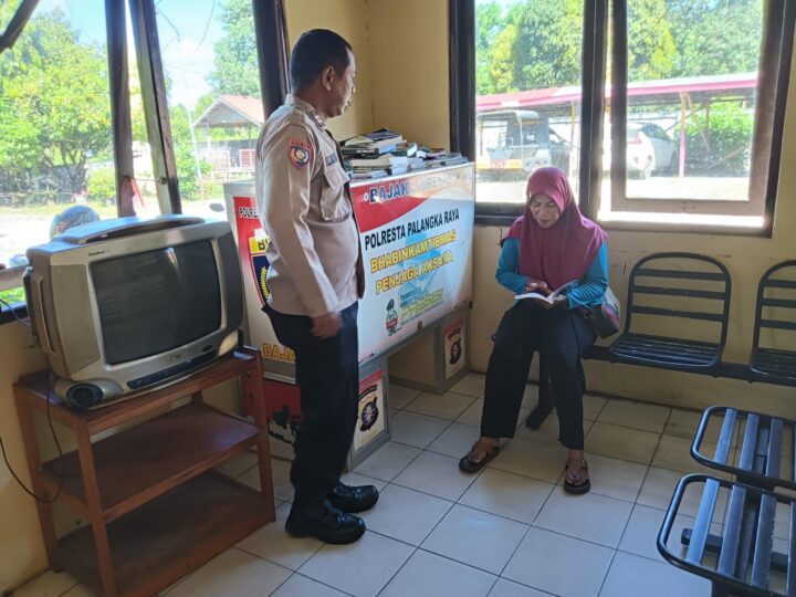 Dorong terus Minat Baca, Personel Polsek Sabangau Gulirkan Program Bajaka Presisi