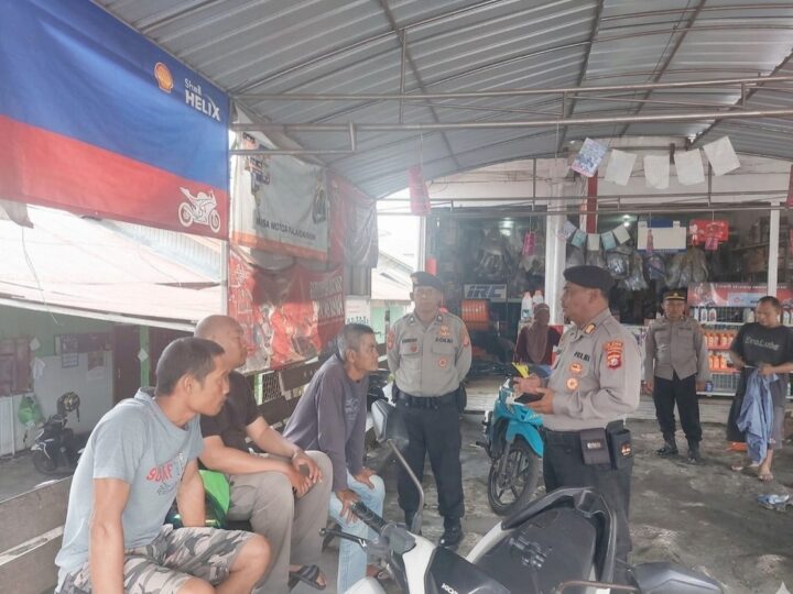 Cegah Penggunaan Knalpot Brong, Patroli Polsek Pahandut Sambangi Bengkel Motor