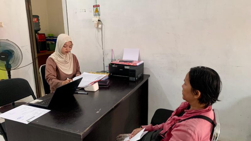Berada di Poliklinik, Seksi Dokkes Polresta Palangka Raya Berikan Layanan Kesehatan
