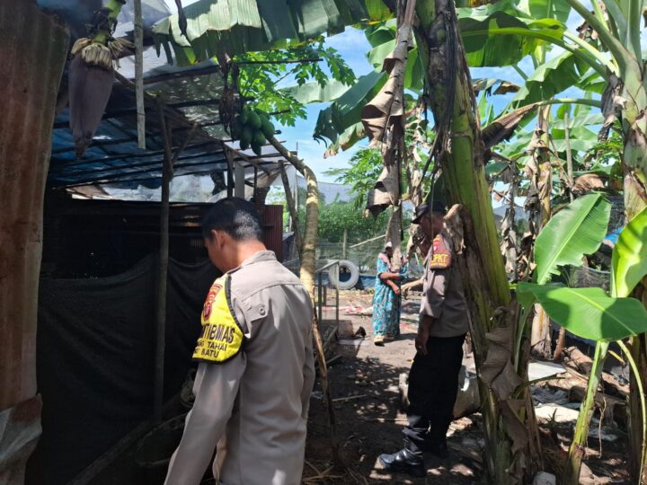 Pertahankan Keamanan, Polsek Bukit Batu Patroli ke Peternakan Ayam