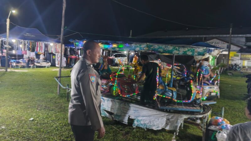 Demi Rasa Aman, Polsek Sabangau Sharing Kamtibmas di Pasar Rakyat