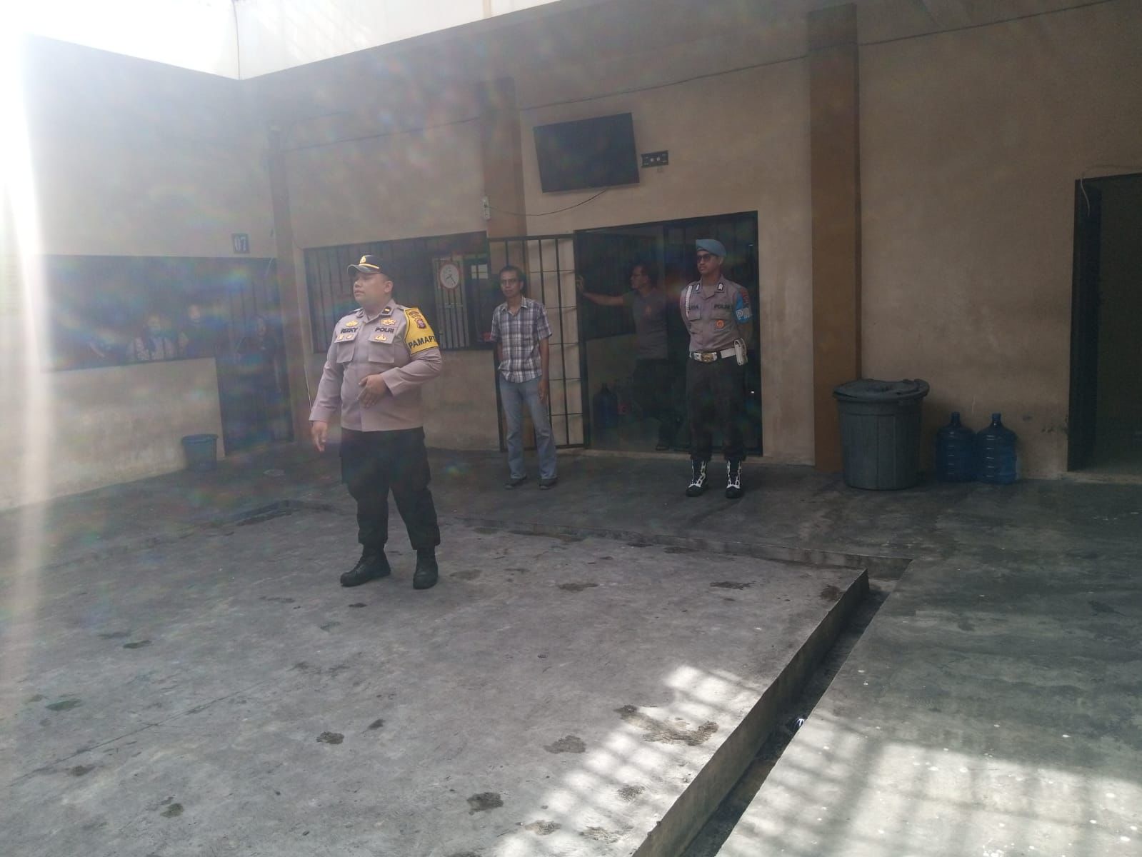 Pastikan Keamanan di Rutan, Pamapta I SPKT Polresta Palangka Raya  Cek Rutin Tahanan
