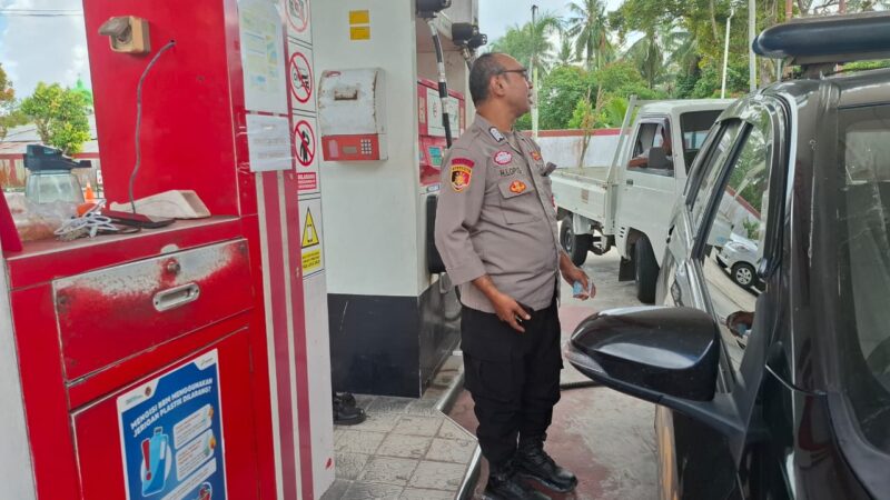 Jamin Distribusi BBM Jelang Akhir Pekan, Polsek Bukit Batu Kunjungi SPBU