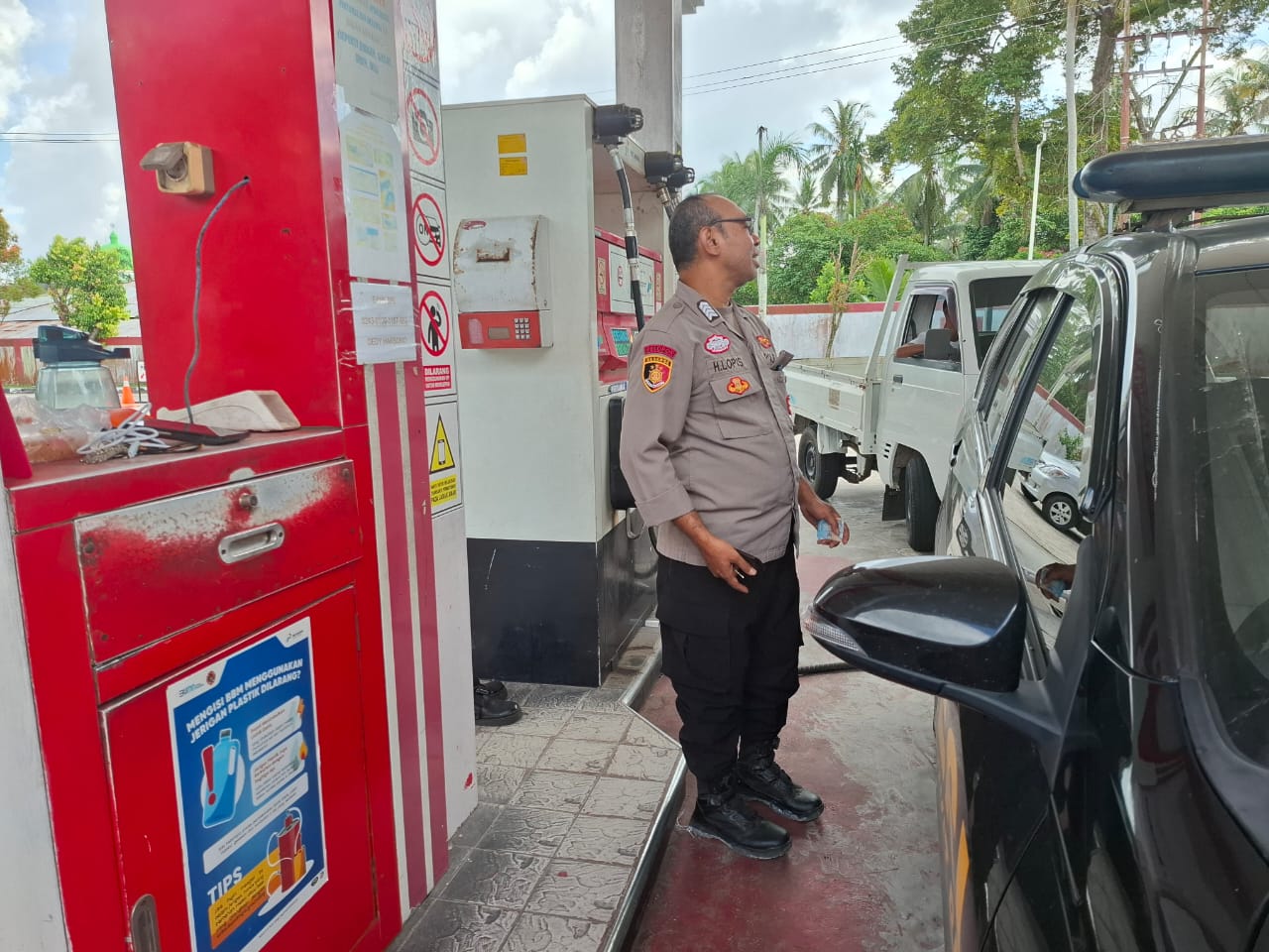 Jamin Distribusi BBM Jelang Akhir Pekan, Polsek Bukit Batu Kunjungi SPBU