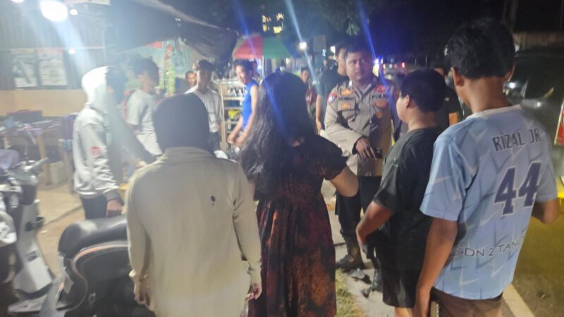 Sambil Berdialog dengan Pengunjung, Polsek Bukit Batu Jelaskan Layanan Polri 110