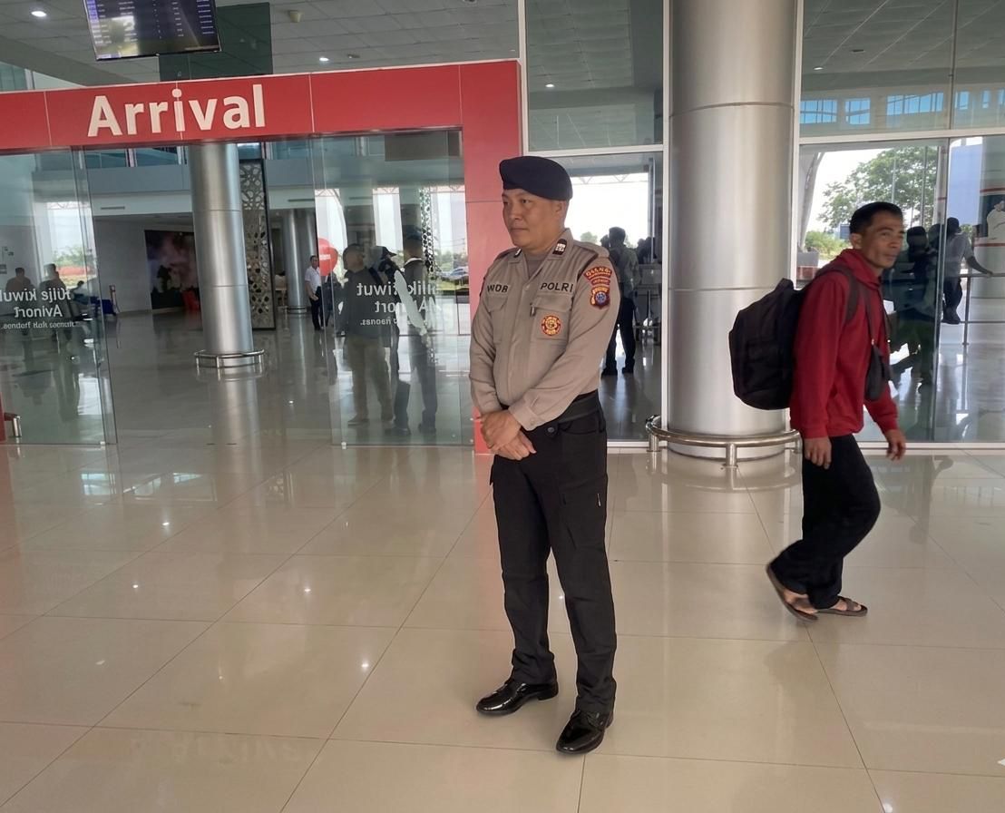 Momen Libur Nasional, Satpamobvit Polresta Palangka Raya Tetap Siaga di Bandara Tjilik Riwut