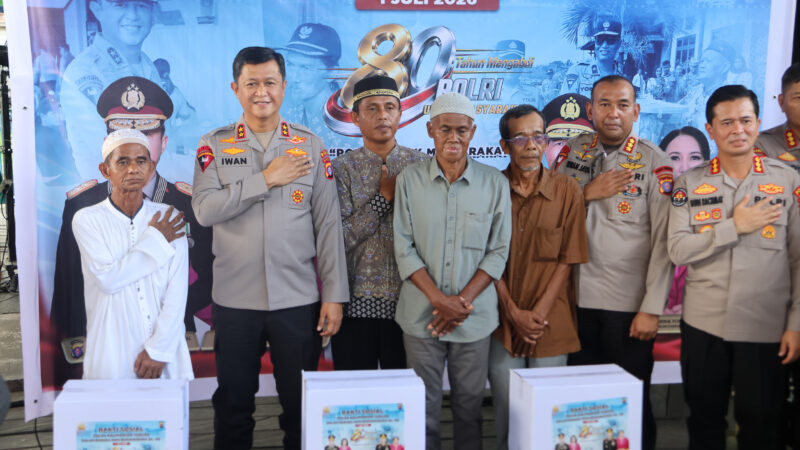 Polri Untuk Masyarakat, Polda Kalteng Salurkan Bansos dan Layanan Kesehatan untuk Korban Kebakaran di Palangka Raya