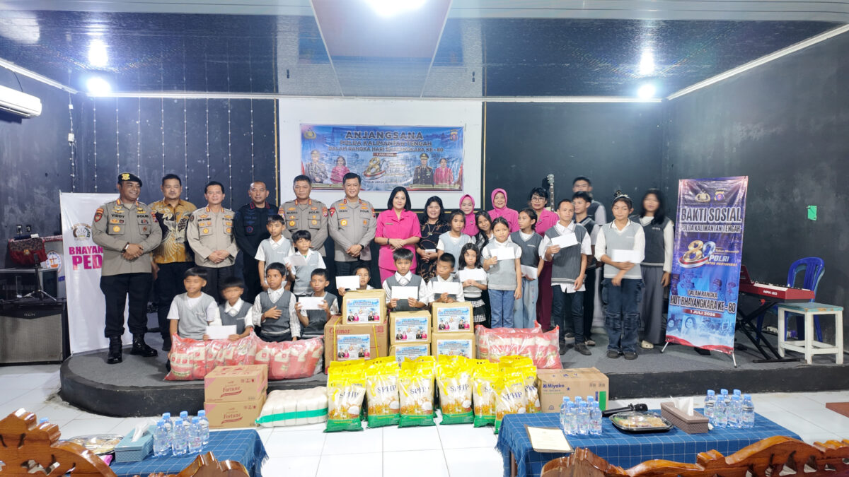 Anjangsana Hari Bhayangkara ke-80 Jadi Momen Pererat Silaturahmi Kapolda Kalteng dengan Purnawirawan Polri dan Anak Panti Asuhan