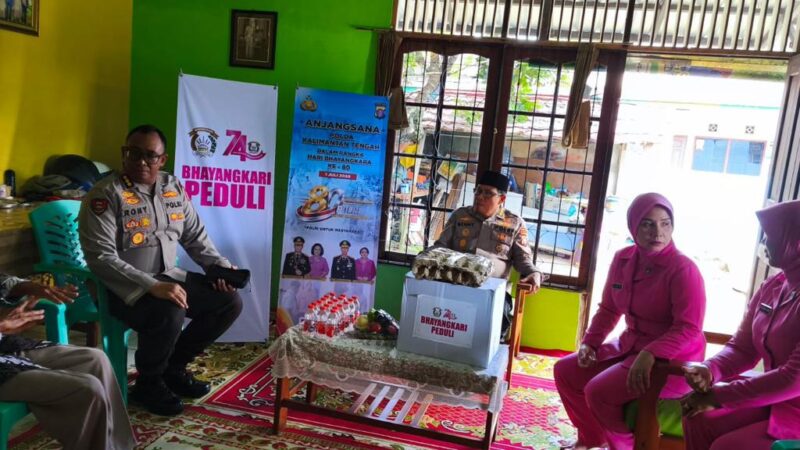 Sambut Hari Bhayangkara Ke-80, Bhabinkamtibmas Panarung Monitoring Anjangsana Polda Kalteng ke Rumah Purnawirawan Polri