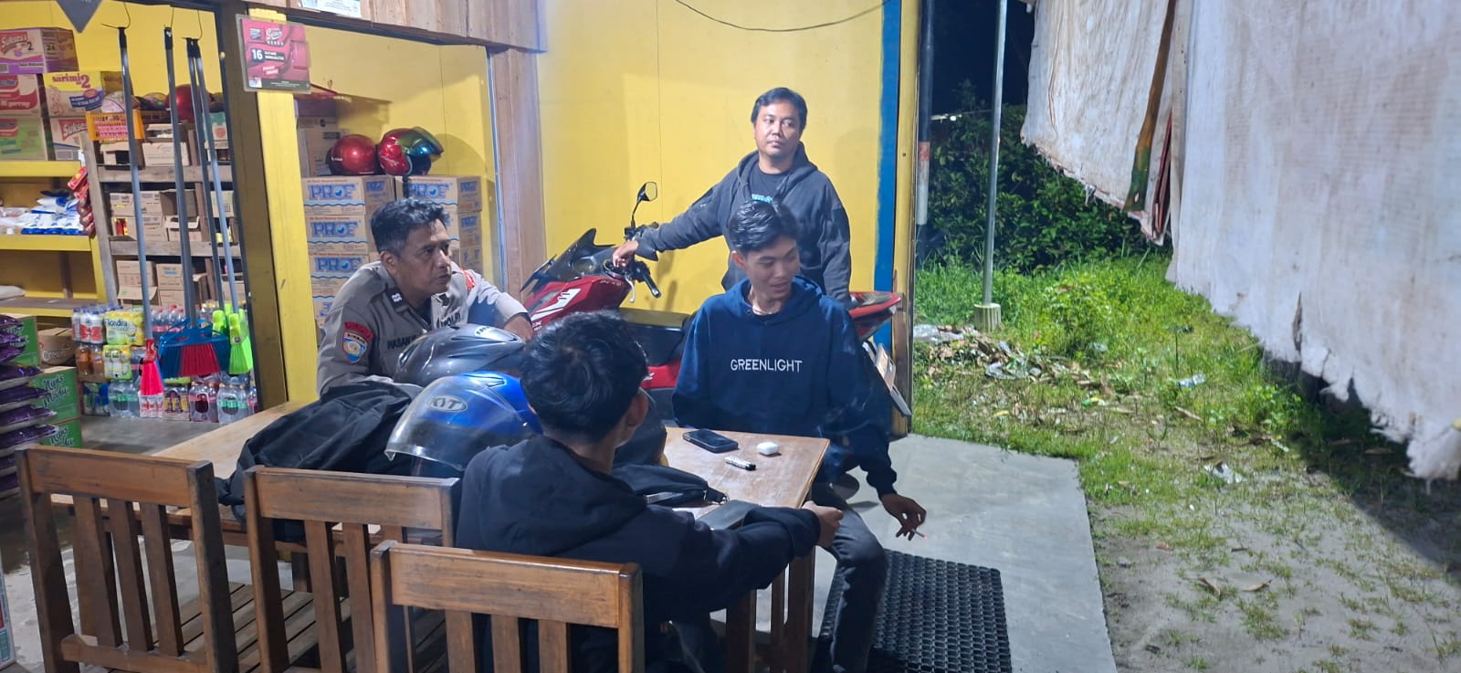 Patroli Harkamtibmas Polsek Bukit Batu, Jaga Keamanan Wilayah pada Malam Hari