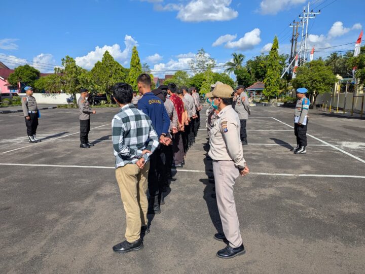 Pimpin Apel Sore, Kabagops Polresta Palangka Raya Sampaikan Anev Tugas Sepanjang Hari