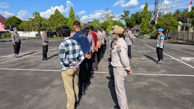 Pimpin Apel Sore, Kabagops Polresta Palangka Raya Sampaikan Anev Tugas Sepanjang Hari