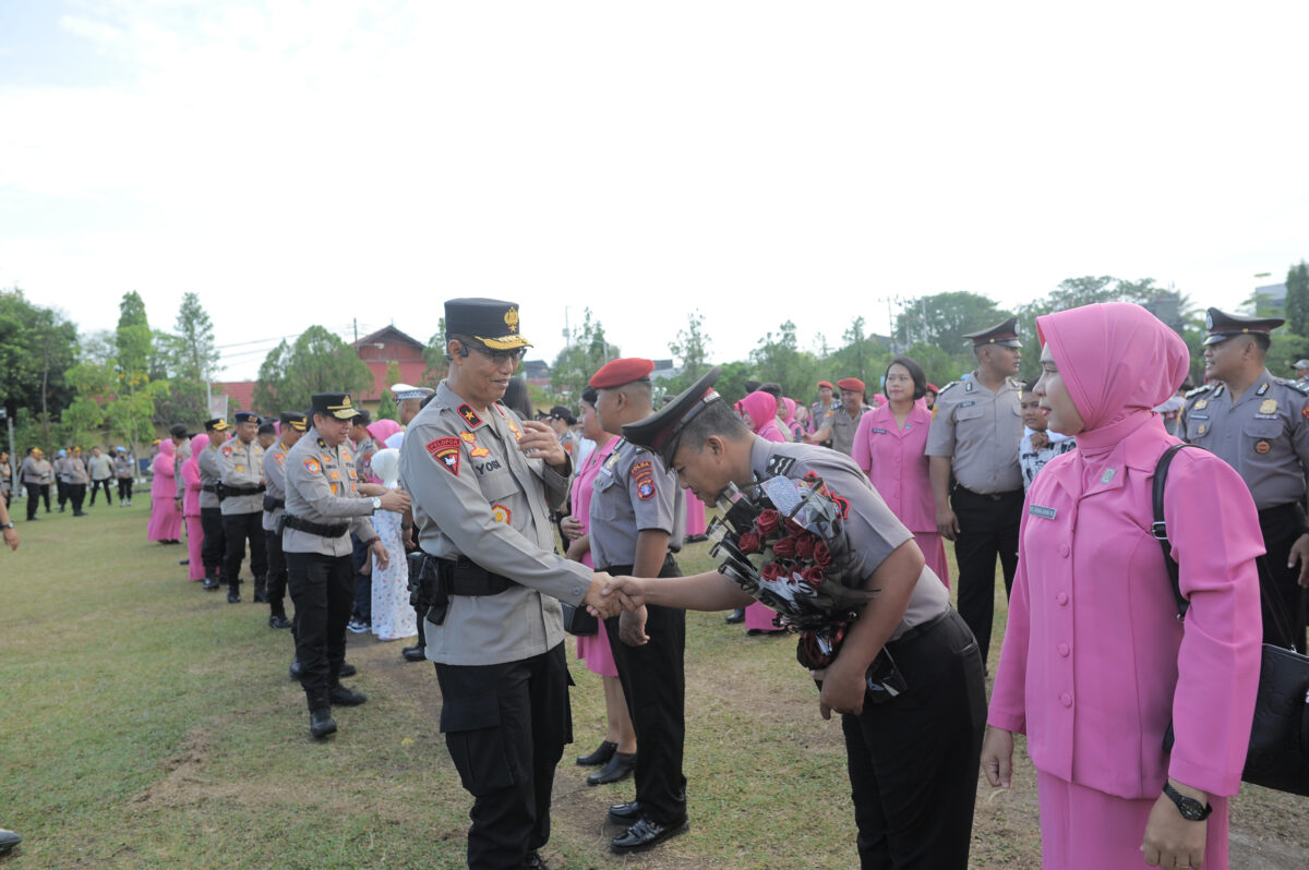 Momentum Hari Bhayangkara ke-80, 863 Personel Polda Kalteng dan Polres Jajaran Naik Pangkat