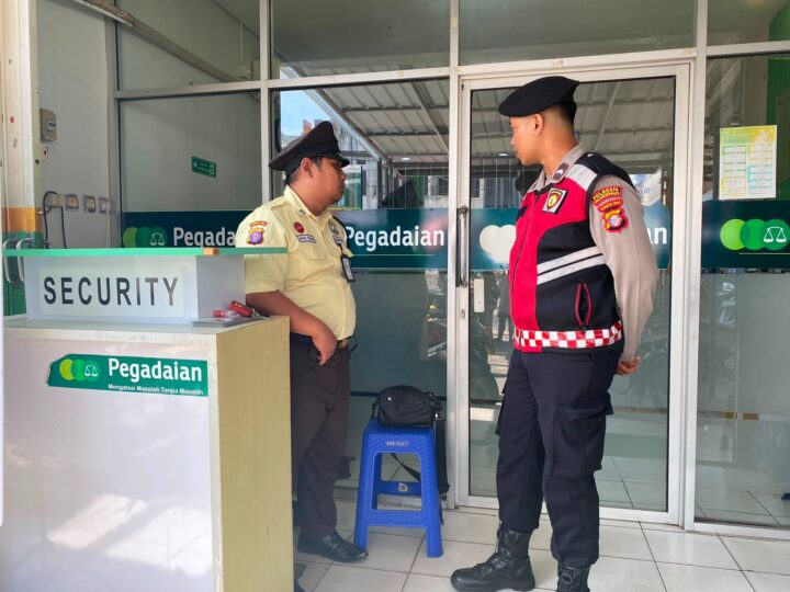 Dukung Keamanan di Obvit, Patroli Satsamapta Polresta Palangka Raya Sambangi Kantor Pegadaian dan LPKA Kelas II