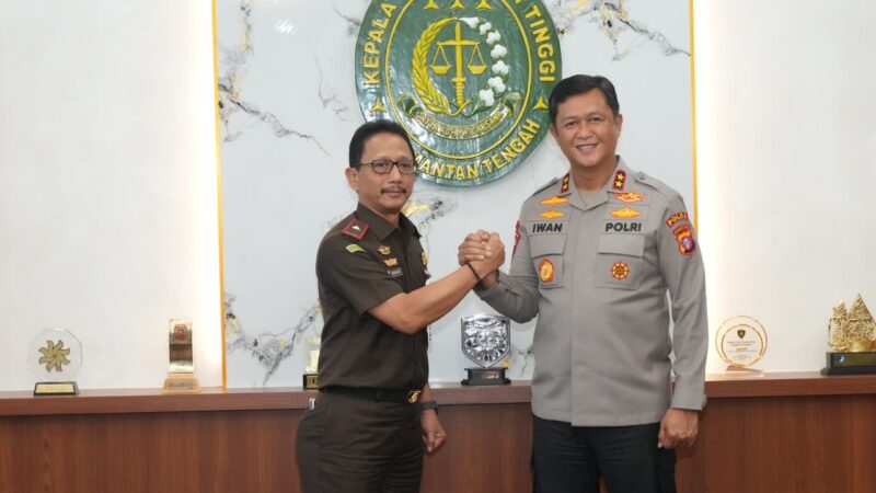 Kapolda Kalteng Silaturahmi ke Kejati, Perkuat Sinergi Jaga Kamtibmas Bumi Tambun Bungai