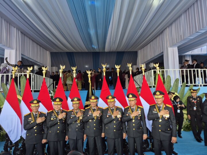 Momen Hari Bhayangkara ke-80, Polda Kalteng Terima Tanda Kehormatan Nugraha Sakanti dari Presiden
