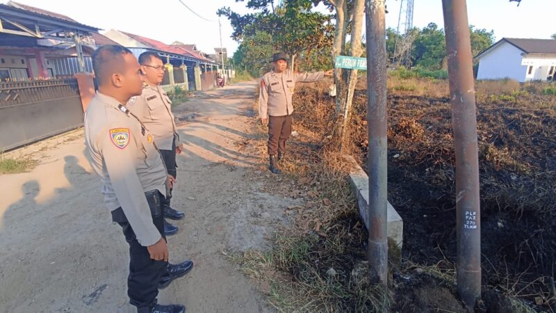 Polsek Pahandut Cek Hot Spot Karhutla pada Lahan Bekas Terbakar di Yos Sudarso III