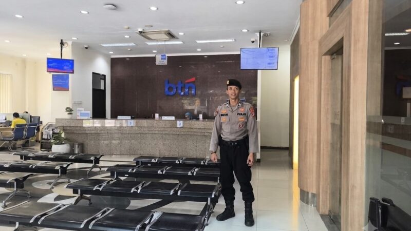 Jelang Akhir Pekan, Satpamobvit Polresta Palangka Raya Perketat Pengamanan Perbankan
