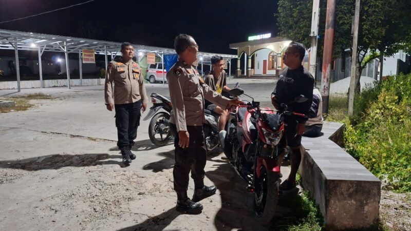 Gandeng Warga, Personel Polsek Bukit Batu Sampaikan Imbauan Larangan Knalpot Brong