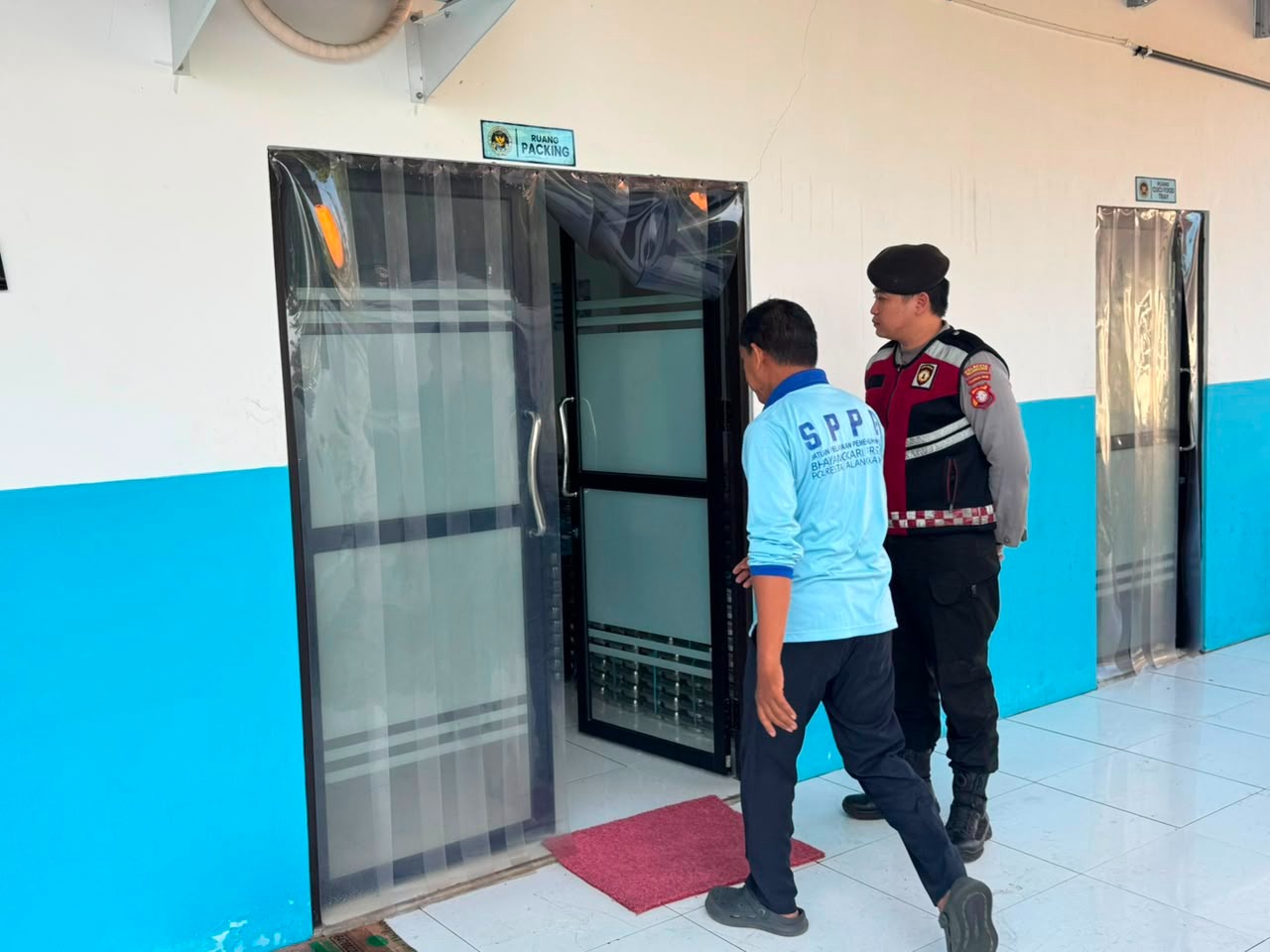 Kawal Penyaluran MBG, Satsamapta Polresta Palangka Raya Pastikan Distribusi Berjalan Aman