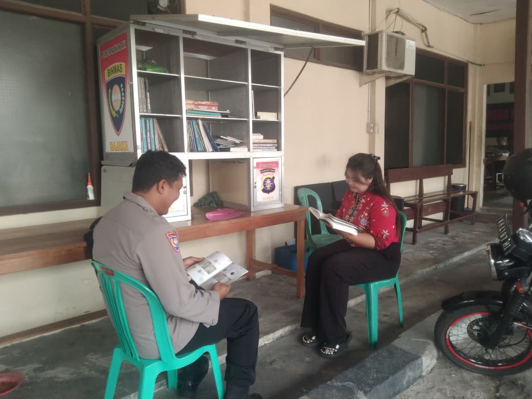 Untuk Tingkatkan Budaya Literasi, Bhabinkamtibmas Langkai Hadirkan Program Bajaka Presisi