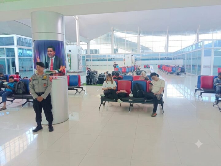 Jaga Keamanan Bandara Tjilik Riwut, Satpamobvit Pastikan Aktivitas Penumpang Kondusif