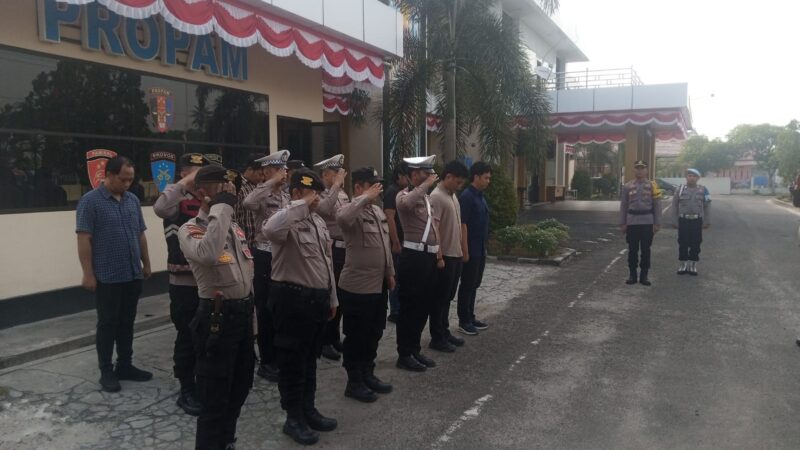 Cek Kesiapan Dias, Pamapta II SPKT Polresta Palangka Raya Pimpin Serah Terima Piket