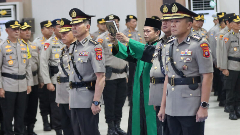 Kapolda Kalteng Pimpin Sertijab Irwasda, Karo SDM dan 2 Kapolres