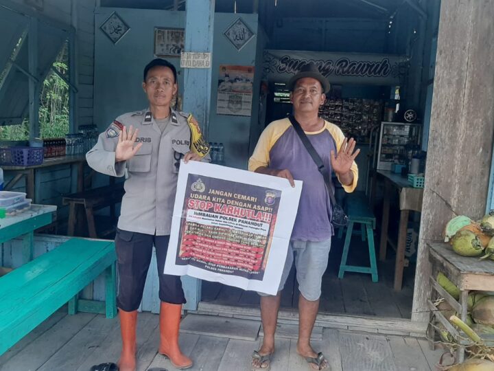 Terus Cegah Karhutla, Bhabinkamtibmas Polsek Pahandut Sambangi Warga Petuk Katimpun