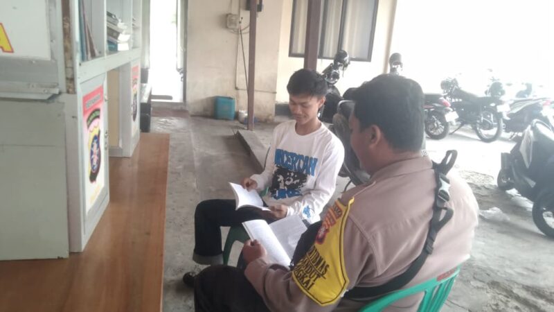 Untuk Tingkatkan Budaya Literasi, Bhabinkamtibmas Langkai Hadirkan Program Bajaka Presisi