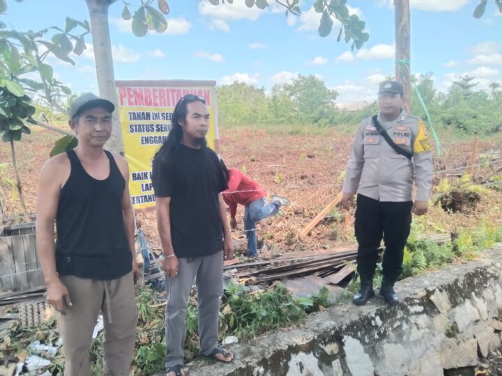 Monitoring Sengketa Lahan, Bhabinkamtibmas Langkai Imbau Warga Tempuh Jalur Hukum