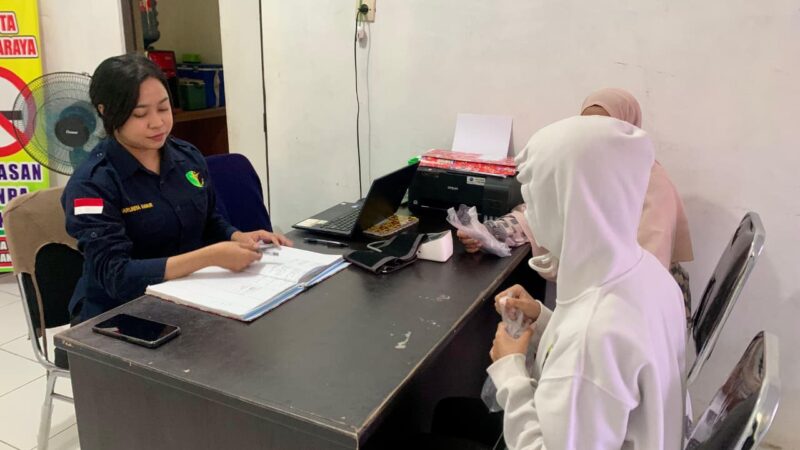 Rawat Kondisi Personel, Sidokkes Polresta Palangka Raya Berikan Pelayanan Kesehatan di Klinik