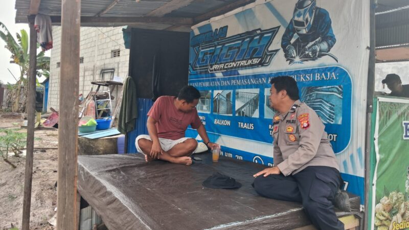 Rangkul Warga di Pager, Bhabinkamtibmas Polsek Rakumpit Edukasi Cegah Karhutla