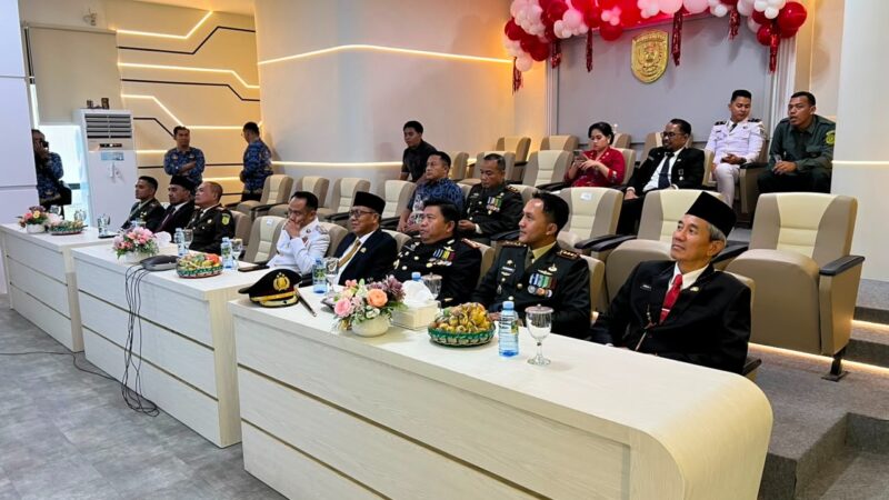 Secara Virtual, Kapolresta Palangka Raya Ikuti Momen Sakral Pengibaran Bendera di Istana Kepresidenan RI