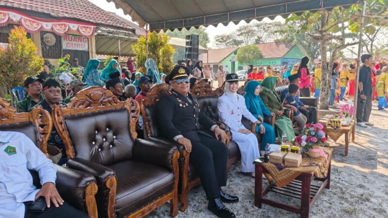 Peringatan HUT RI ke-81, Plh. Kapolsek Sabangau Hadiri Upacara di Kalampangan