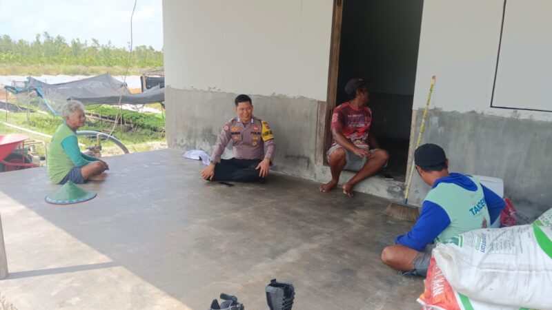 Bhabinkamtibmas Polsek Rakumpit Pererat Silaturahmi dan Dialog Kamtibmas bersama Warga Petuk Bukit
