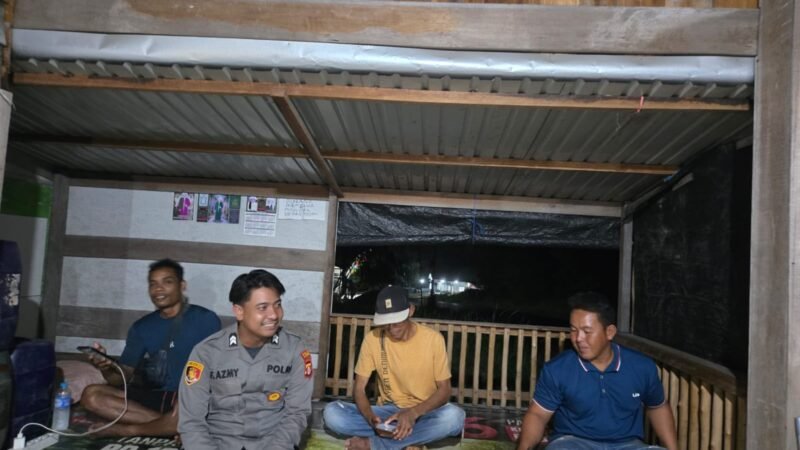 Cegah Kasus Kejahatan, Piket Polsek Rakumpit Gelar Patroli Sambang Rutin