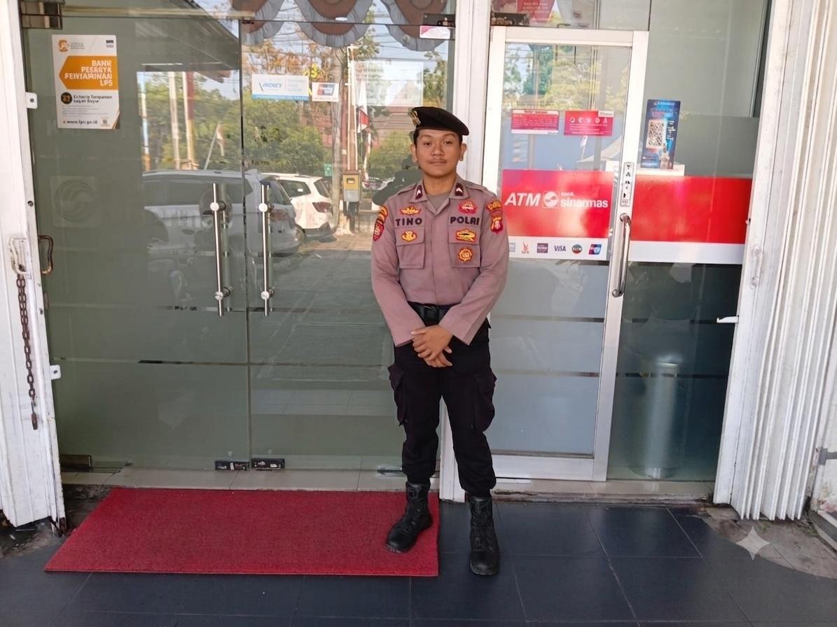 Jaga Keamanan di Perbankan, Satpamobvit Polresta Palangka Raya Hadir Beri Rasa Aman bagi Nasabah
