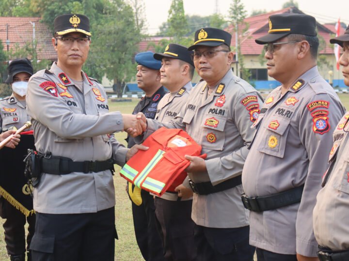 Terima 48 Personel BKO dan Bantuan Sarpras dari Kapolri, Polda Kalteng Perkuat Penanganan Karhutla
