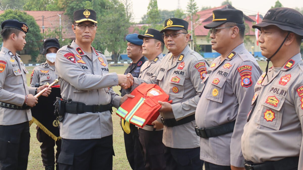 Terima 48 Personel BKO dan Bantuan Sarpras dari Kapolri, Polda Kalteng Perkuat Penanganan Karhutla