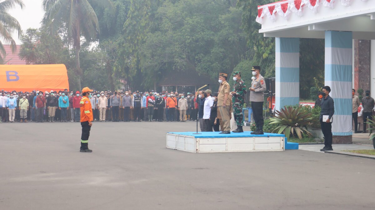 Apel Gabungan Satgas Karhutla di Rumjab Gubernur, Kapolda Kalteng Optimis Karhutla Cepat Teratasi