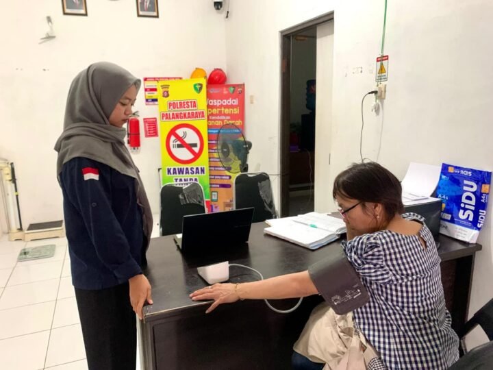 Berikan Pelayanan Kesehatan, Sidokkes Polresta Palangka Raya Layani Personel