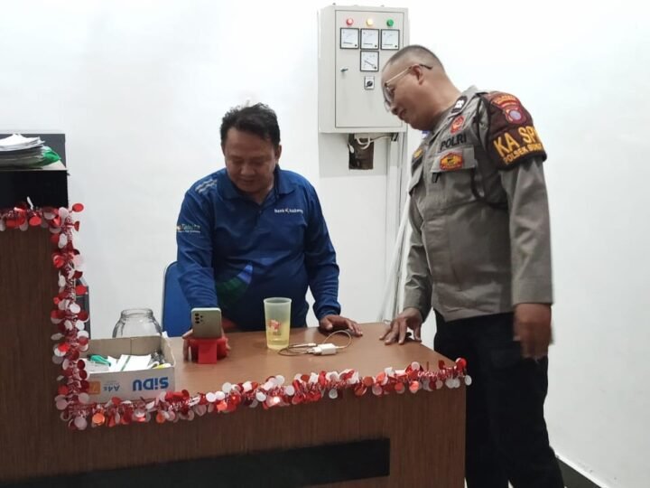 Jaga Keamanan Objek Vital, Polsek Bukit Batu Lakukan Patroli ke BPD Kalteng saat Dini Hari