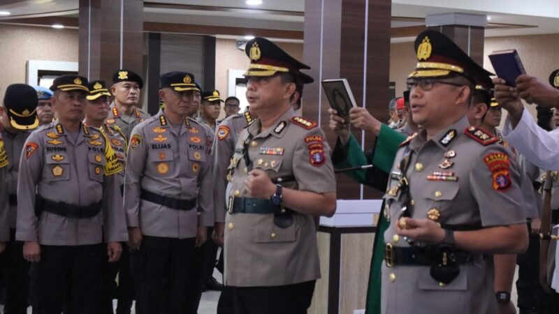 Di Aula Arya Dharma, Kapolda Kalteng Pimpin Sertijab Kapolresta Palangka Raya