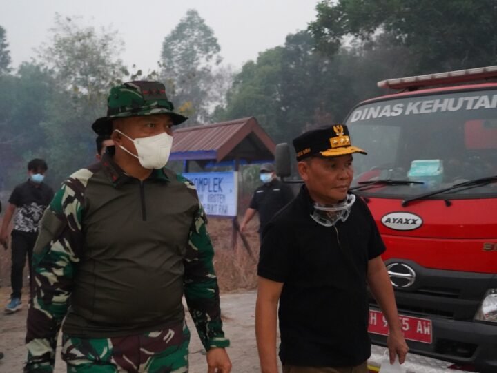 Bersatu Hadapi Karhutla, Pangdam XXII/TB, Gubernur dan Kapolda Turun Langsung